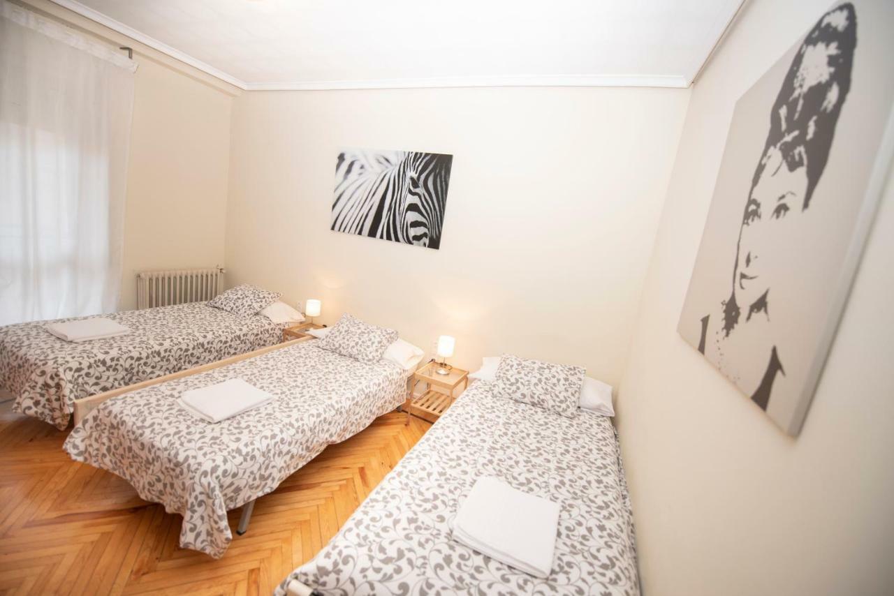 Espacios Blanco Santiago - Con Parking. Apartment Valladolid Luaran gambar
