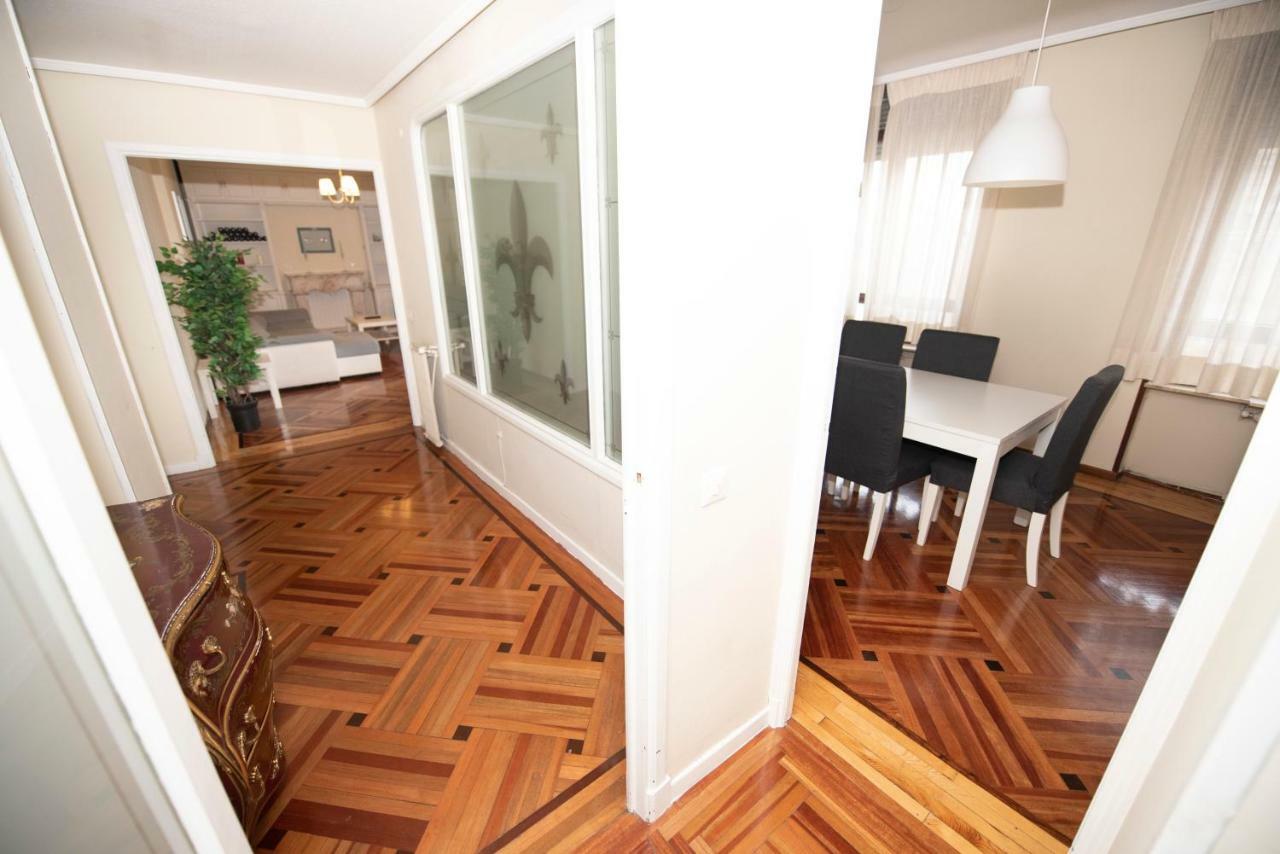 Espacios Blanco Santiago - Con Parking. Apartment Valladolid Luaran gambar